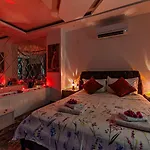 Villa Yesilkoy 2 Bedroom