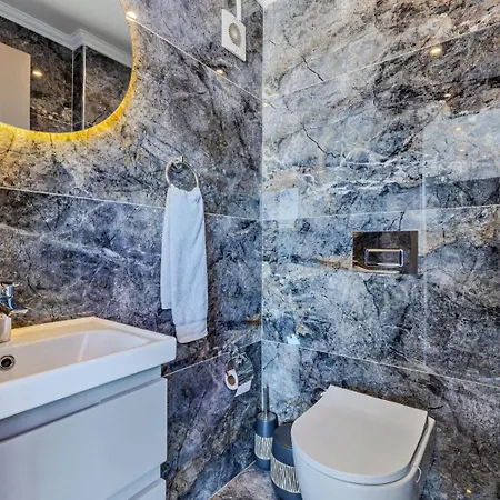 ヴィラ Yesilkoy 2 Bedroom *