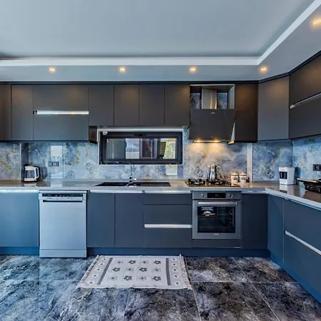 Villa Yesilkoy 2 Bedroom - 9750 *