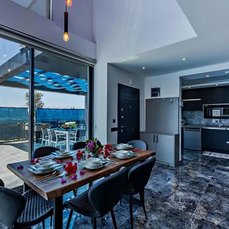 Yesilkoy 2 Bedroom - 9750
